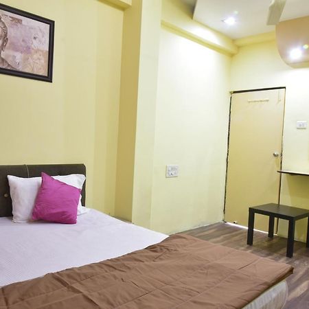 Hotel Drishti Inn Khāpri Exterior photo